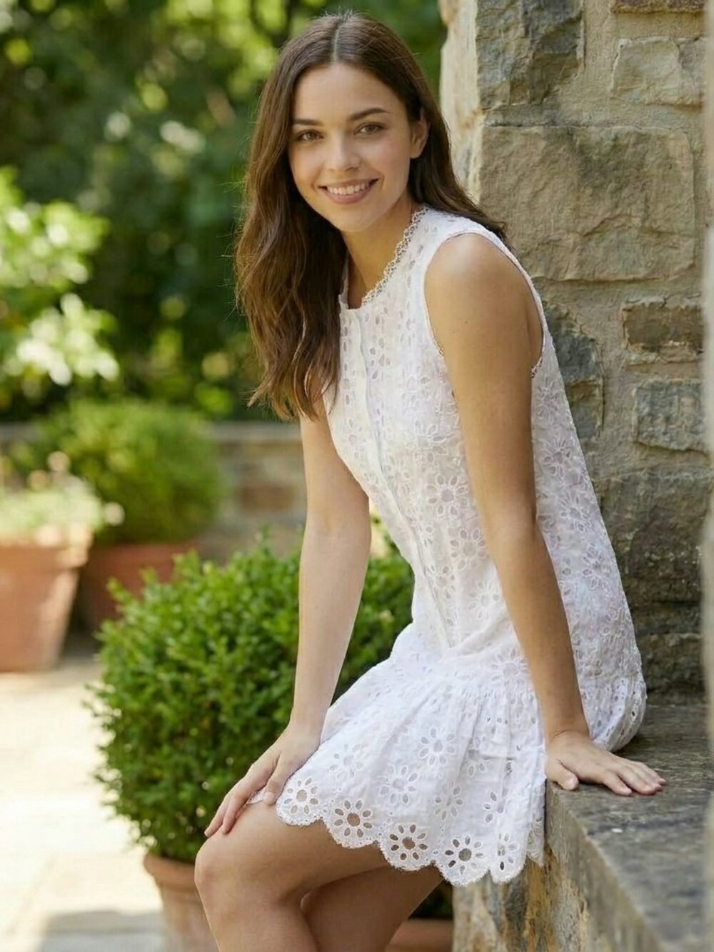Trina Turk Drop Flounce White Sleeveless Embroidered Floral Eyelet Dress NEW